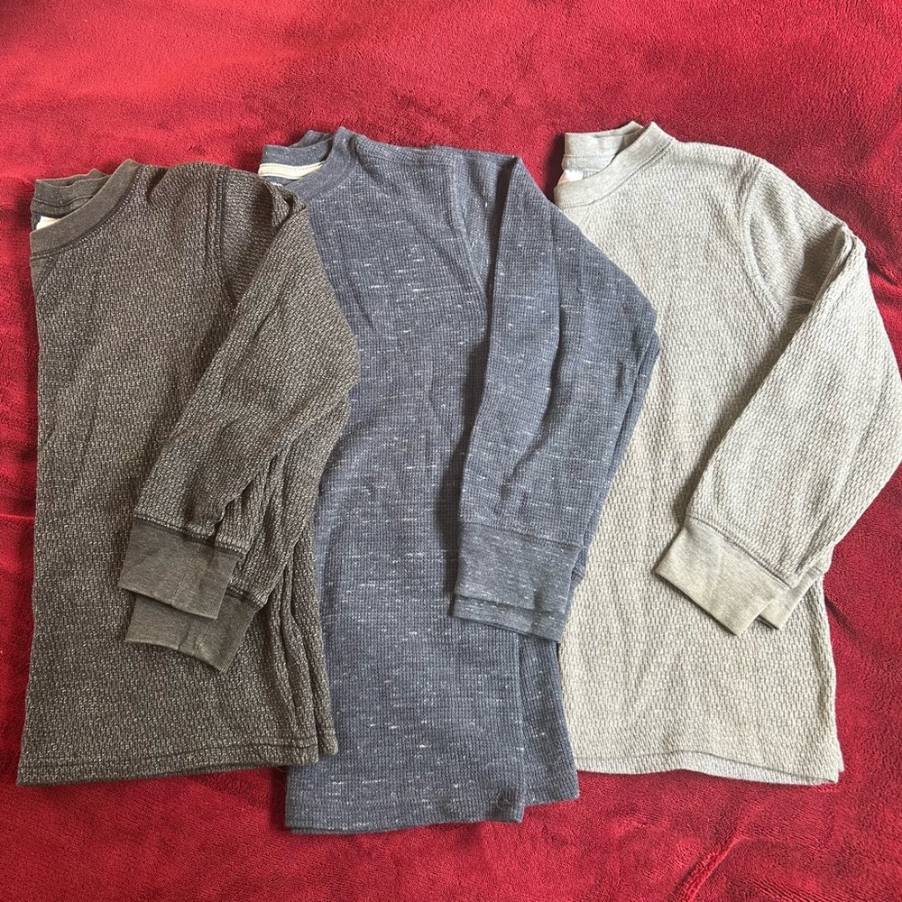 Kids Long Sleeve Thermal Shirts - Dark Gray, Blue, Light Gray.